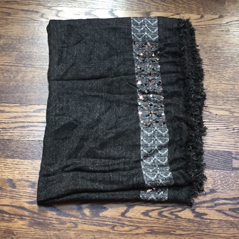 Grey sequin Infinity Scarf - Picture 2 of 9